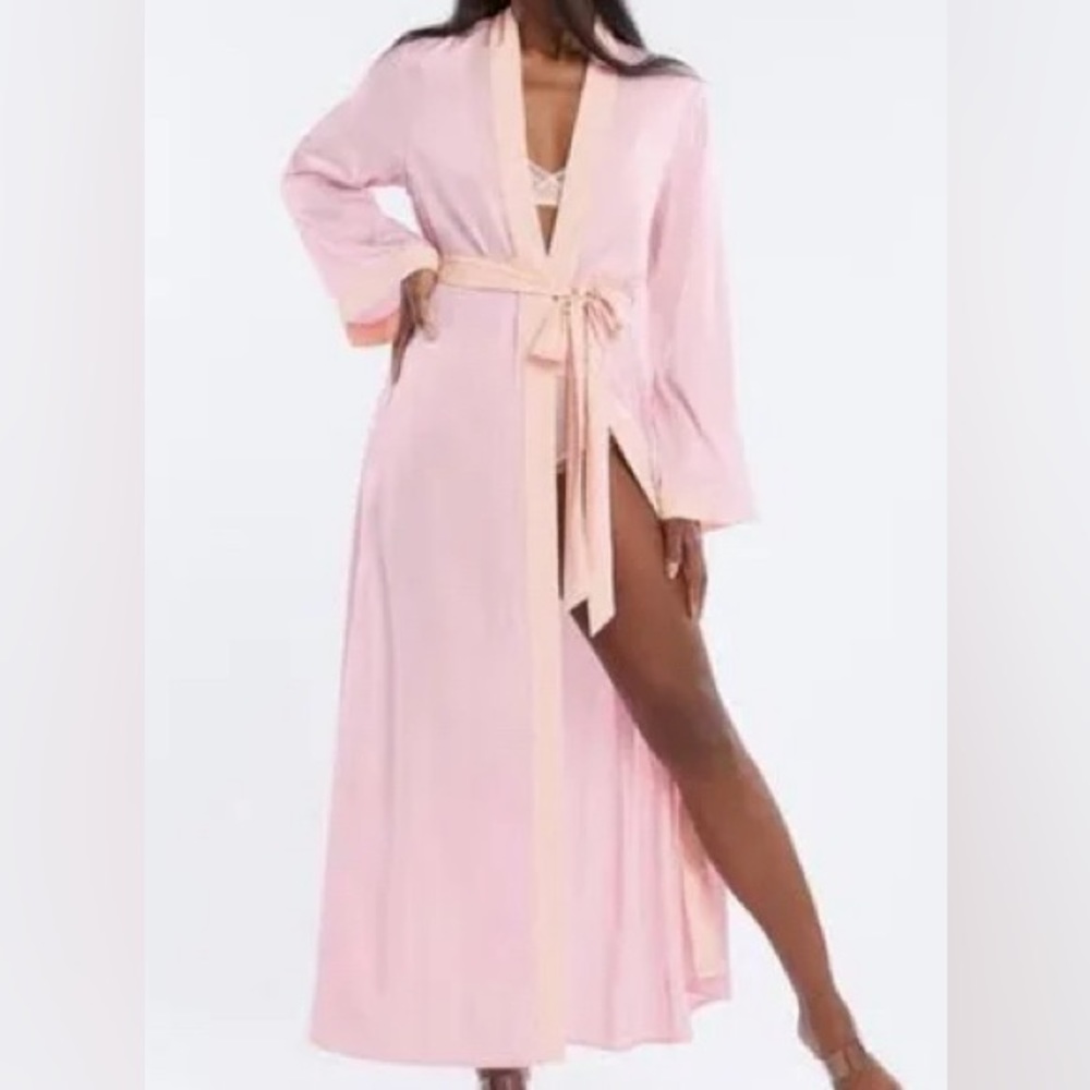 Sold Out Savage X Fenty Maxi Robe - Cotton Candy Pink